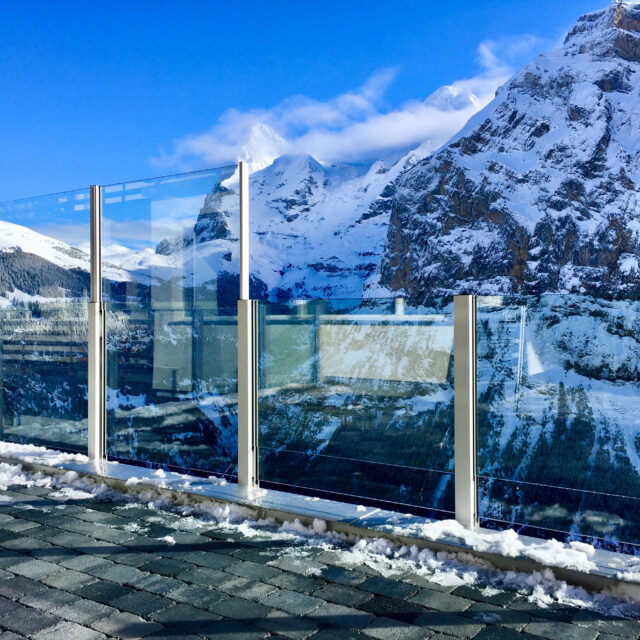 Windschutz 4 Slide Glass Balkon Windschutz Glass verstellbar Winter kälteresistent