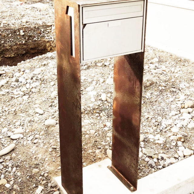 Briefkasten 2 briefkasten natuerlicher rost mit gravur 1