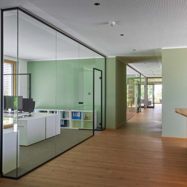 Glasbau 29 HP Wolfratshausen Office 93