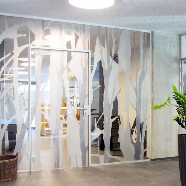 Glasbau 16 Waldhof Office