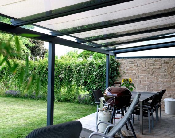 Pergola / gedeckter Sitzplatz 10 smotec glasdach terrasse ueberdachung 08