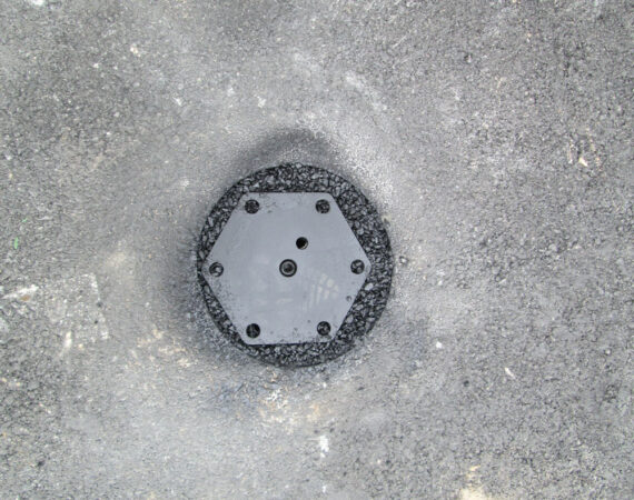 Krinner Schraubfundament 21 Schraubenfundament Einbau in Asphalt