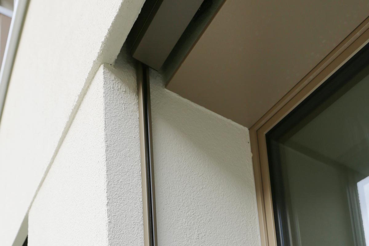 Lamellenstoren 5 Führung und integrierter Schacht 2