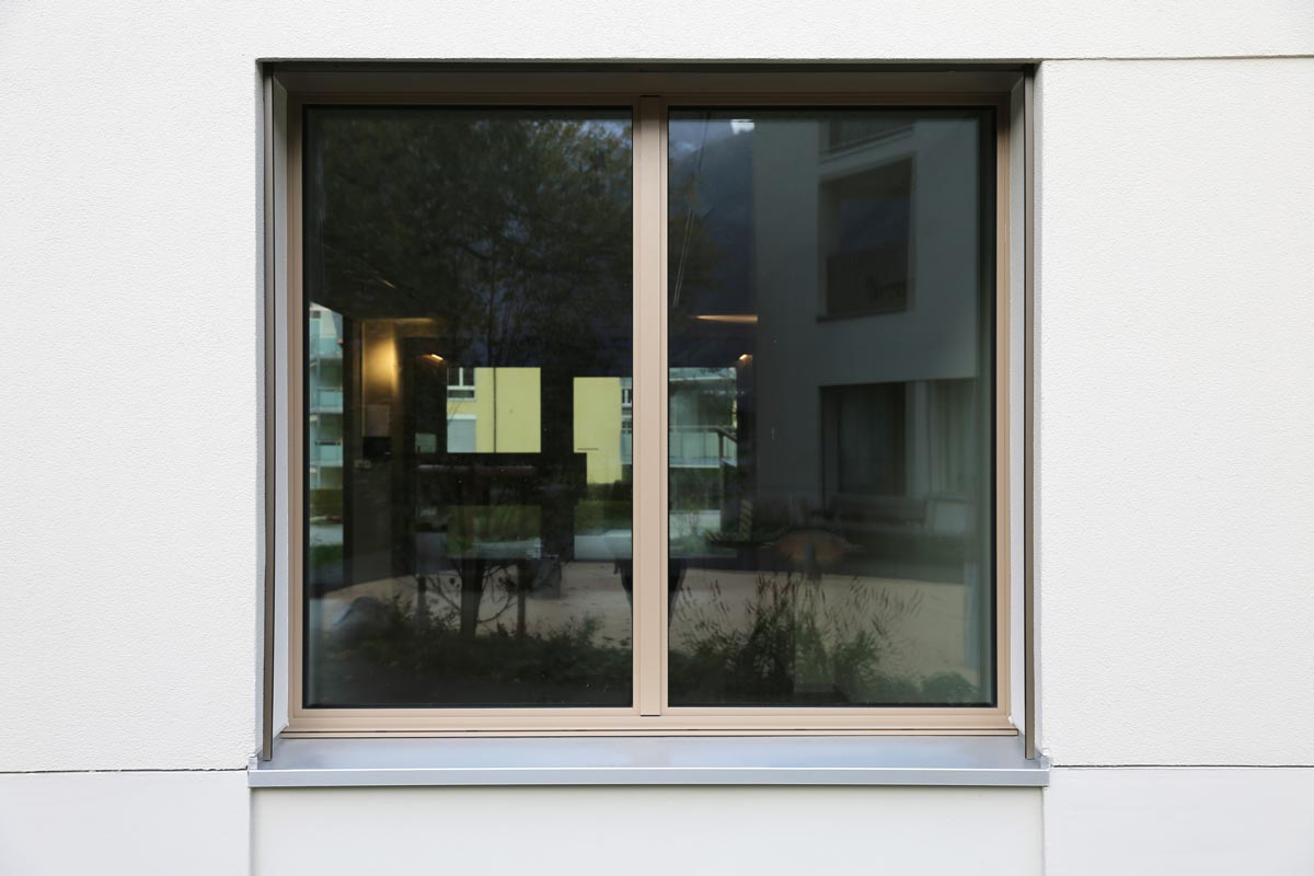 Lamellenstoren 4 lamellenstore fuehrung schlicht frontal