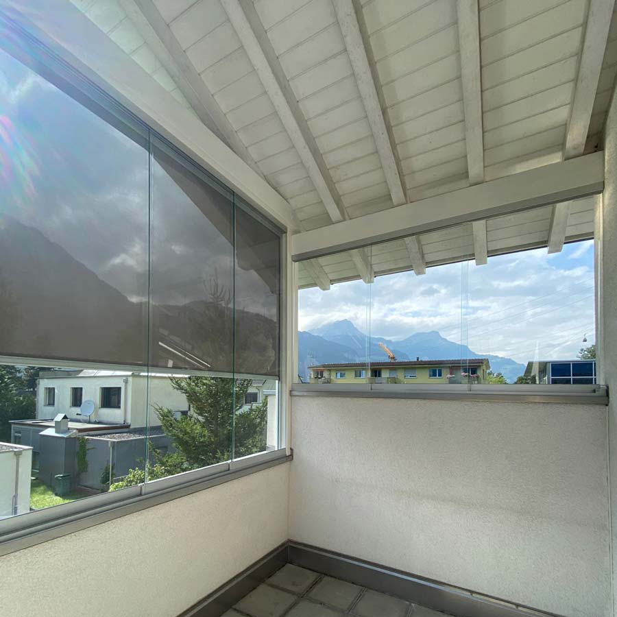 GS 110 und Senkrechtmarkise Altdorf